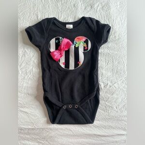 Minnie Mouse onesie size 6-12 months